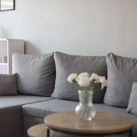 Praga Kinowa Comfy By Bookinghost Apartman *